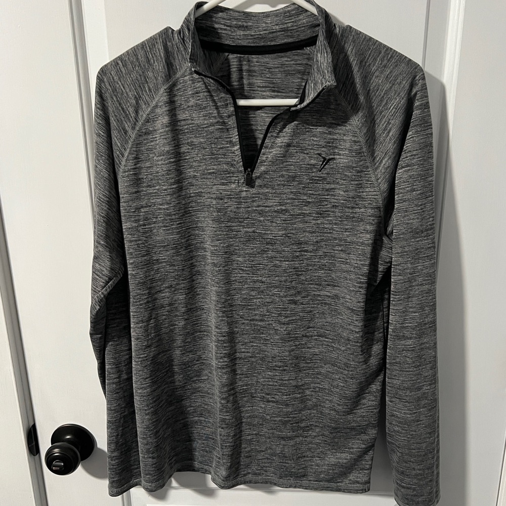 Old Navy active shirt